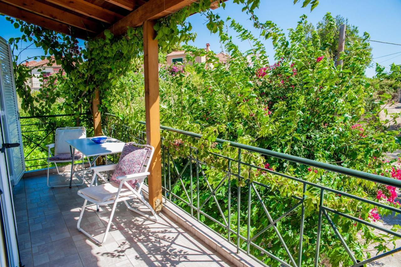 Thimios Rooms Keramiész Kültér fotó