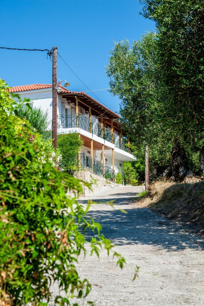 Thimios Rooms Keramiész Kültér fotó