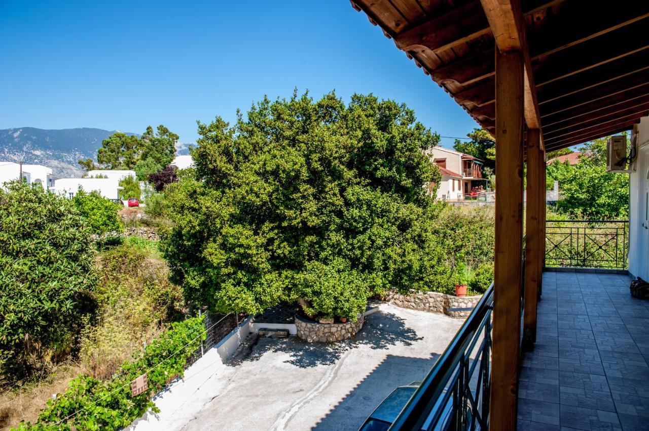 Thimios Rooms Keramiész Kültér fotó