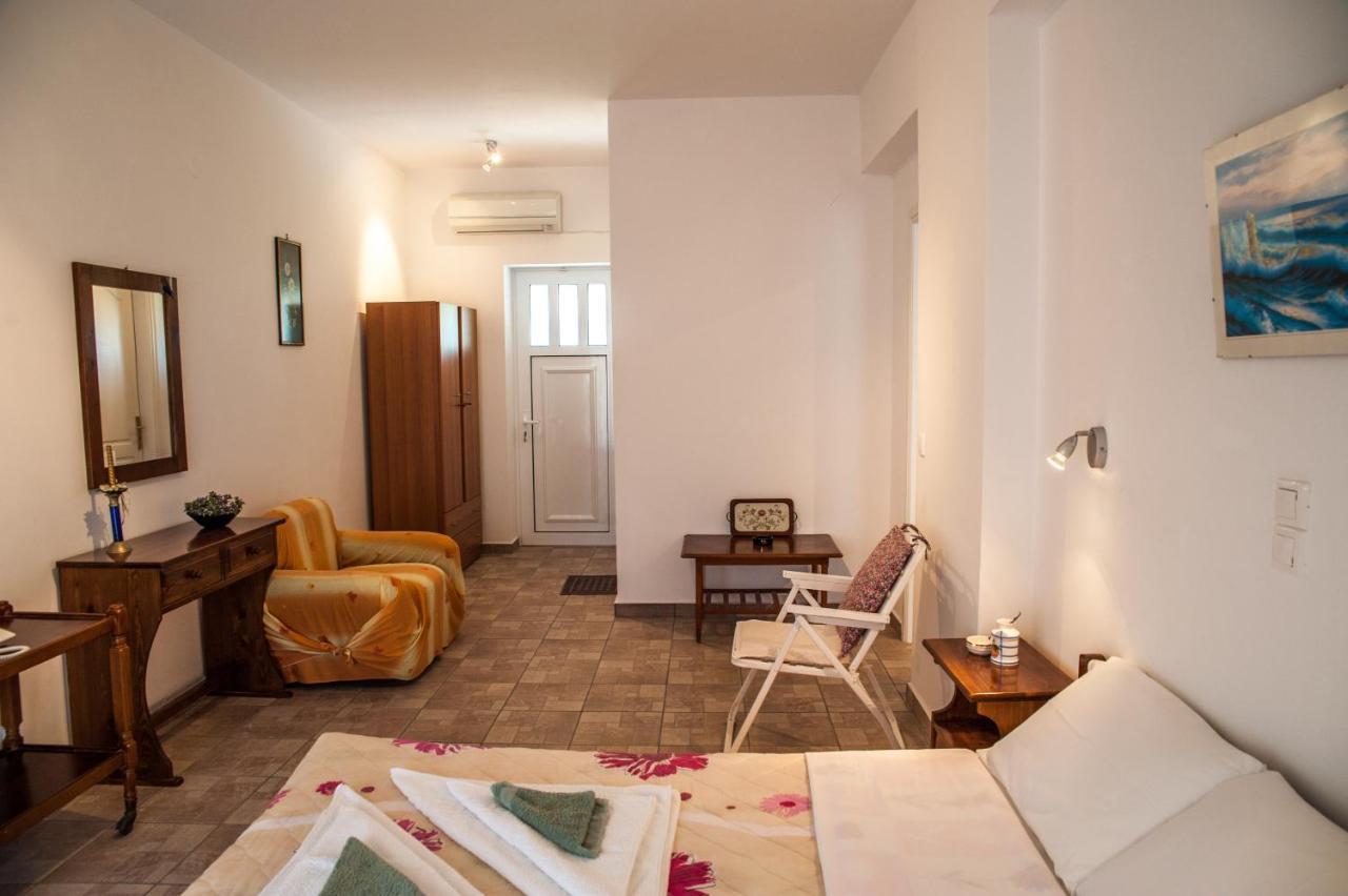 Thimios Rooms Keramiész Kültér fotó